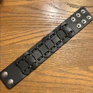 4 for $16 Paparazzi urban bracelet